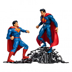 SUPERMAN VS SUPERMAN ACTION FIGURE